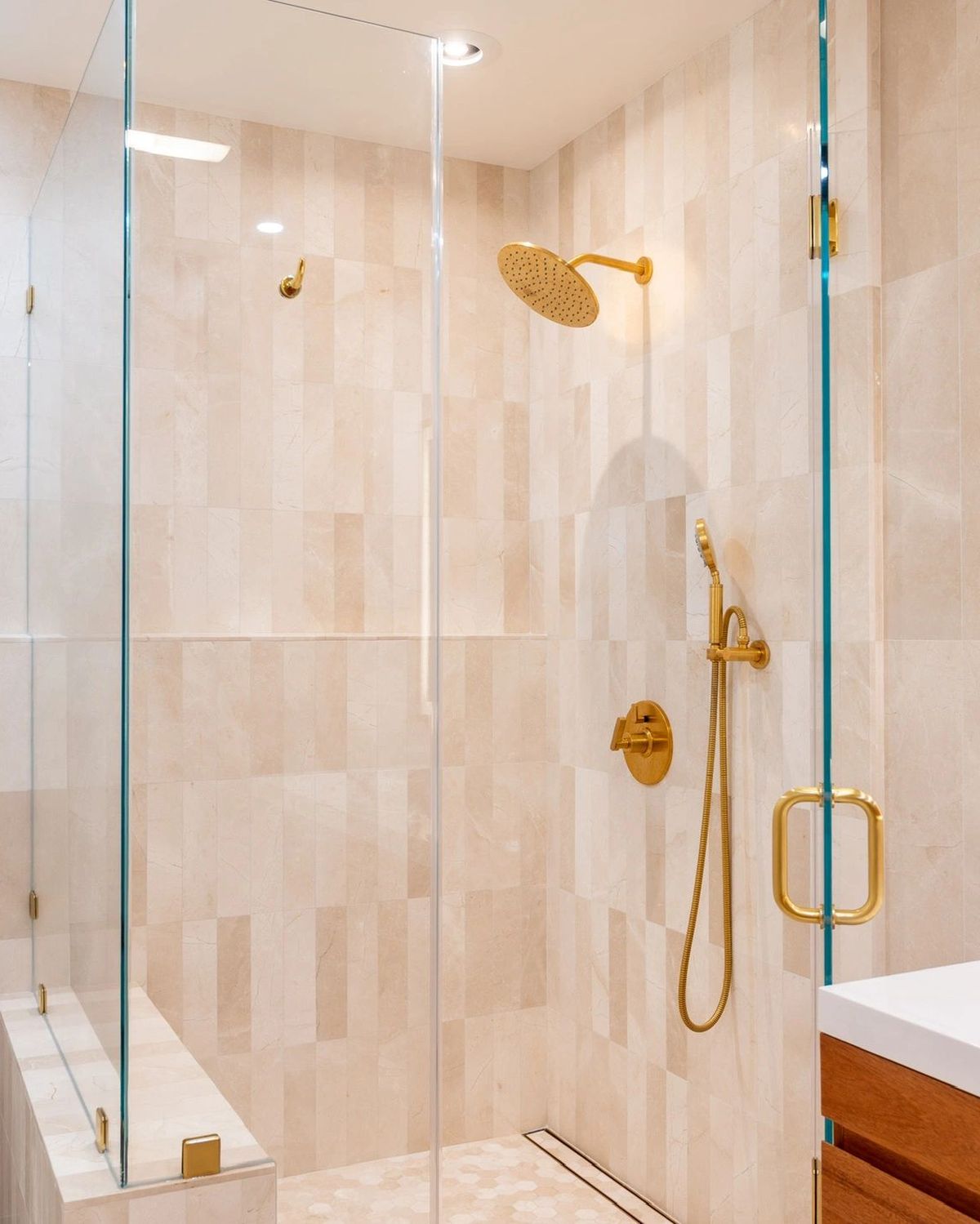 How to hire a general contractor in Pasadena: what to ask