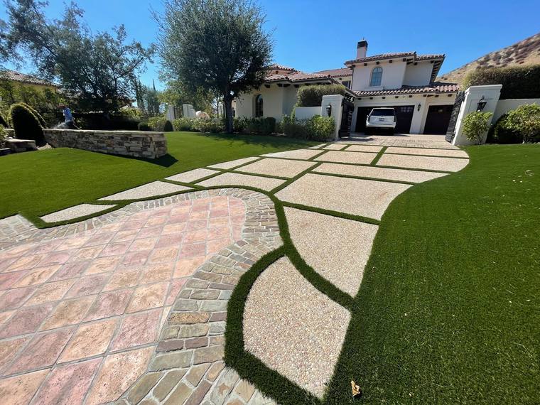 Estate Pool & Grounds, photo 6 of 10